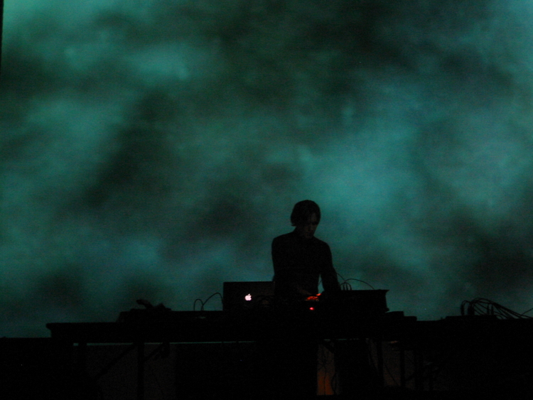 Christian Fennesz in Concert