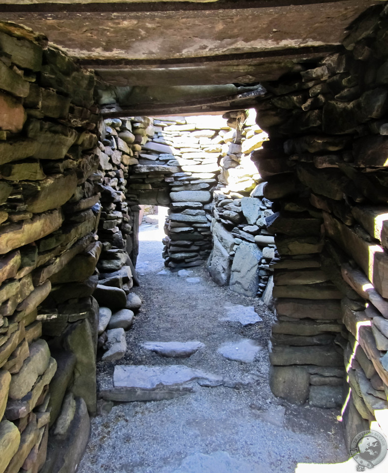 Crawling through the Iron Age at Jarlshof, Shetland