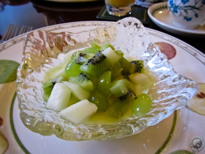 Kiwi, Grape, and Apple Starter at Elmview B&B