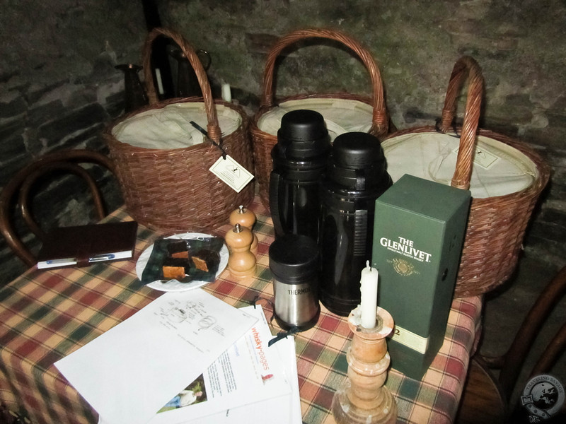 Lunch in the Bothy