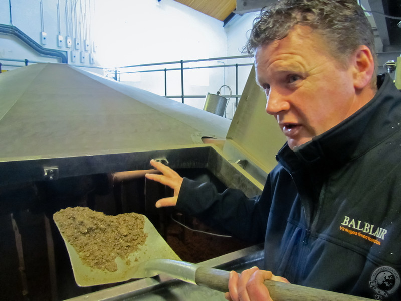 Graeme Bowie Talks Mash Tun at Balblair