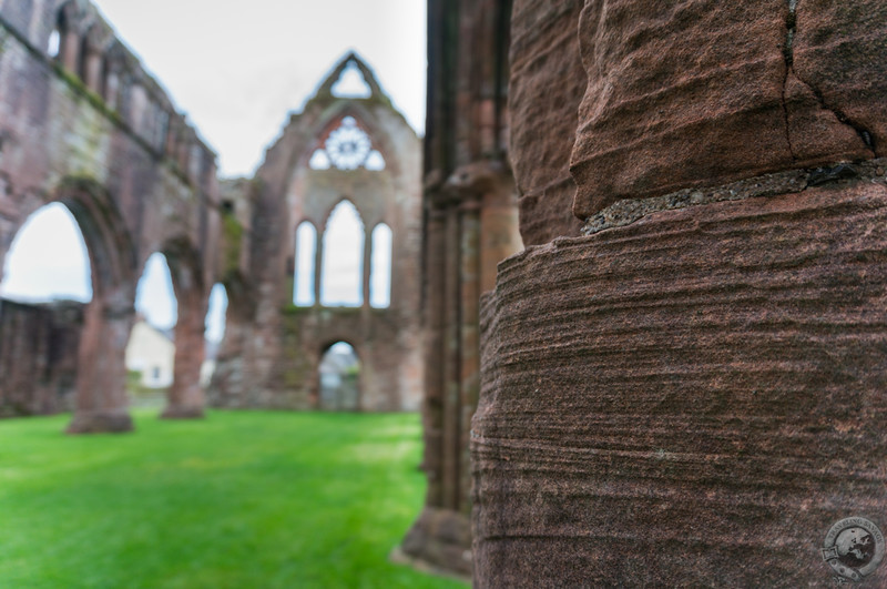 Sweetheart Abbey near and far