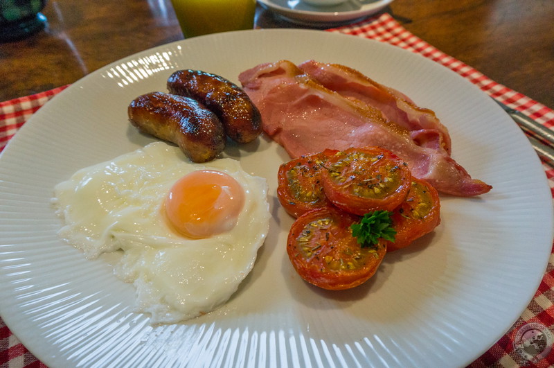 Full Scottish breakfast at Traprain Cottage B&B