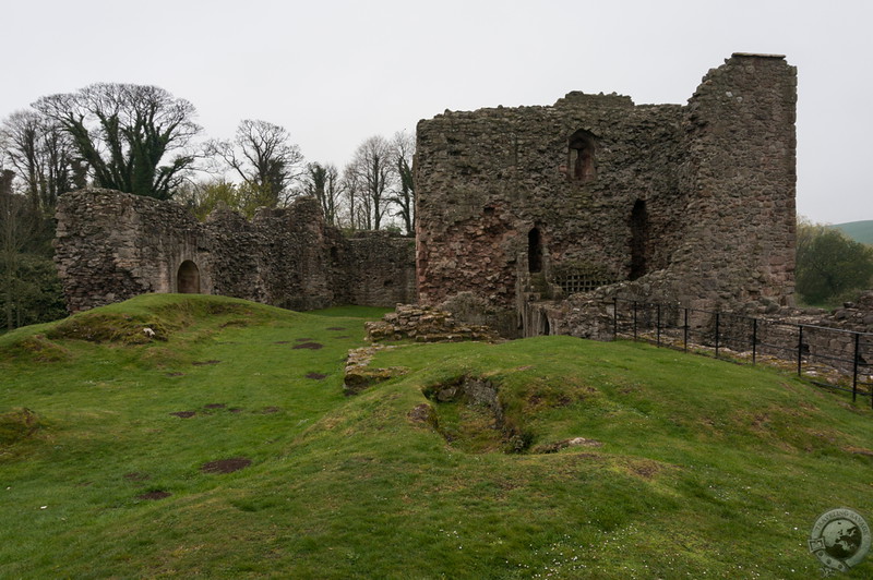 The ruins of Hailes Castle