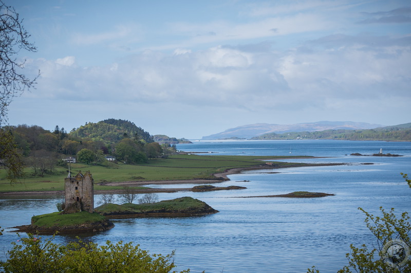 The view to Castle Stalker from the Ecopod