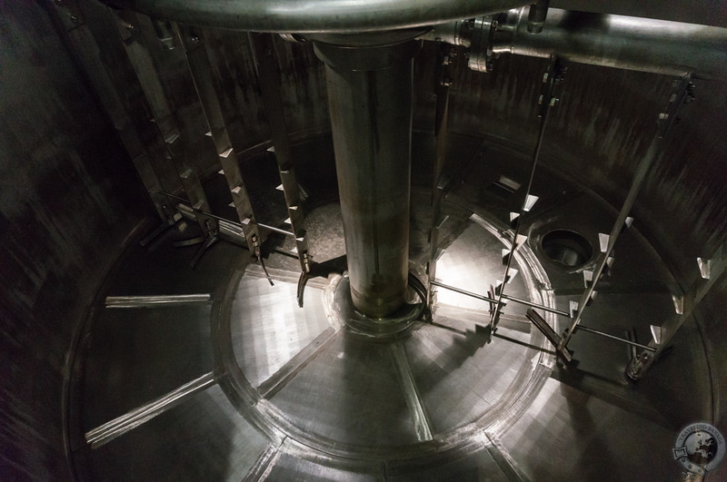 Rakes inside the semi-lauter mash tun