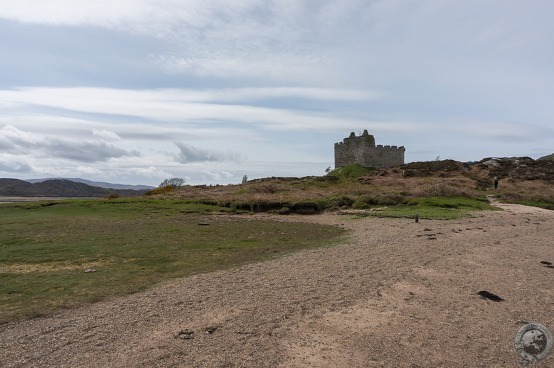 Crossing the tidal flat to Castle Tioram