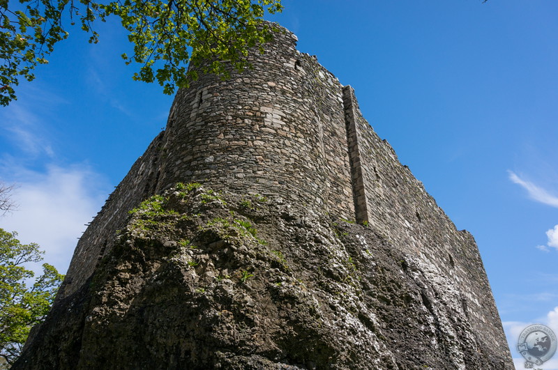 Formidable Dunstaffnage Castle