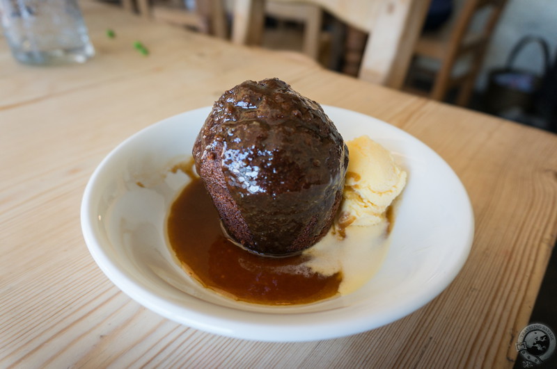 Sticky toffee pudding with ice cream