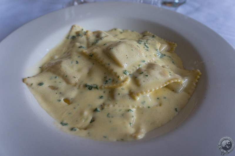 Porcini and ricotta ravioli with truffle cream