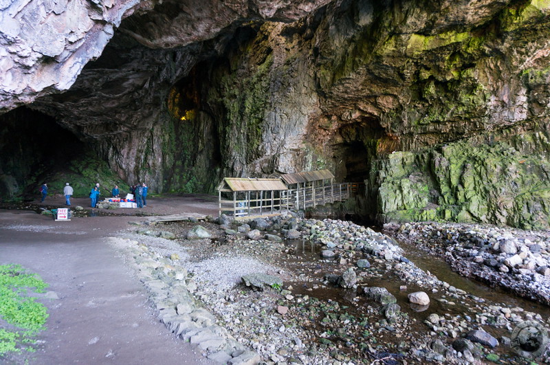 The mouth of Smoo Cave