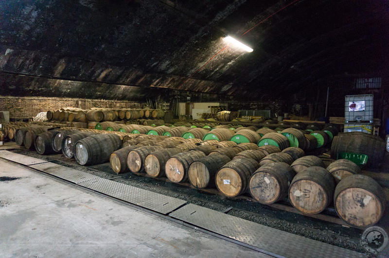 Emptying casks