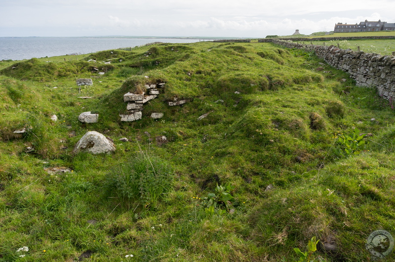 An unexcavated broch near Keiss Castle